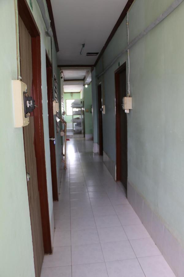 Rainbow Hotel Vientiane Exterior photo